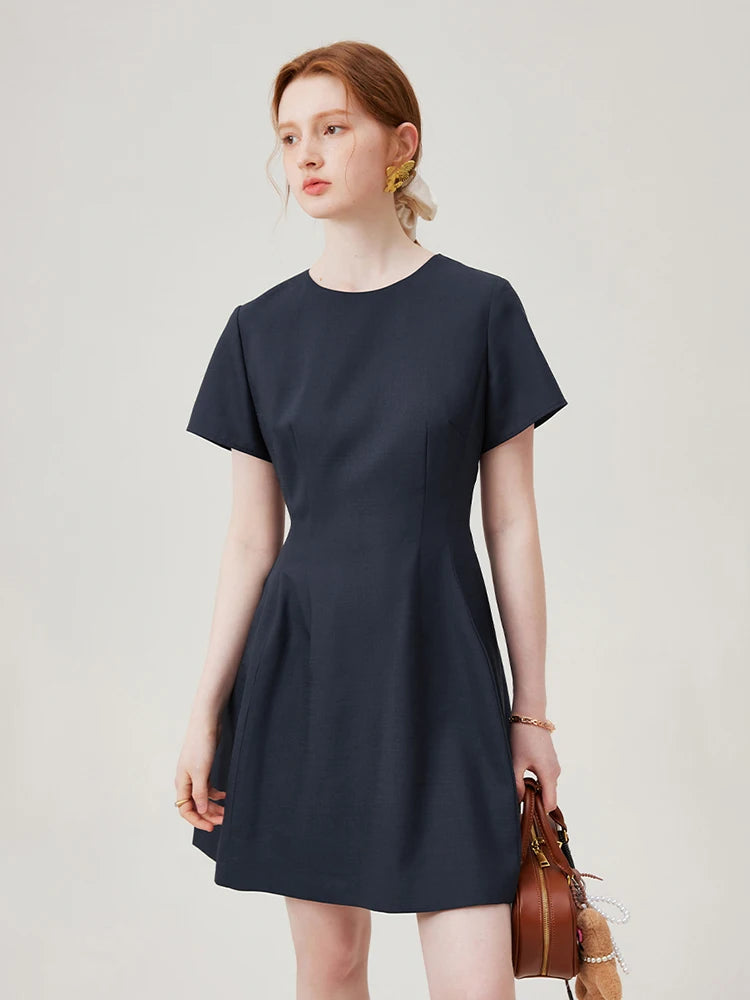 Minimalist Short-Sleeves Mini Dress