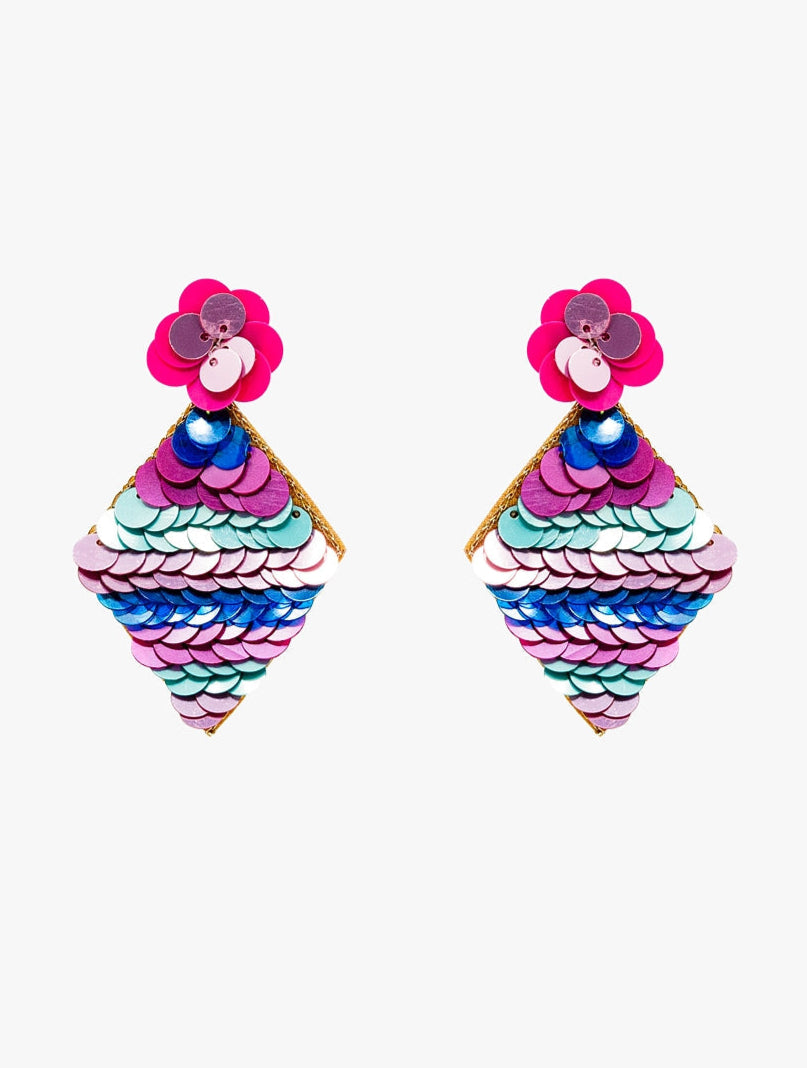 Diamond Shape Earrings With Multicolor Sequin Details.