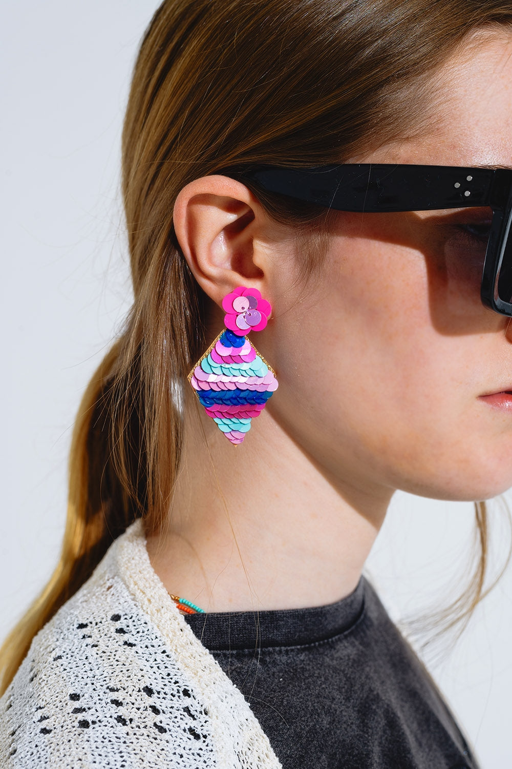Diamond Shape Earrings With Multicolor Sequin Details.