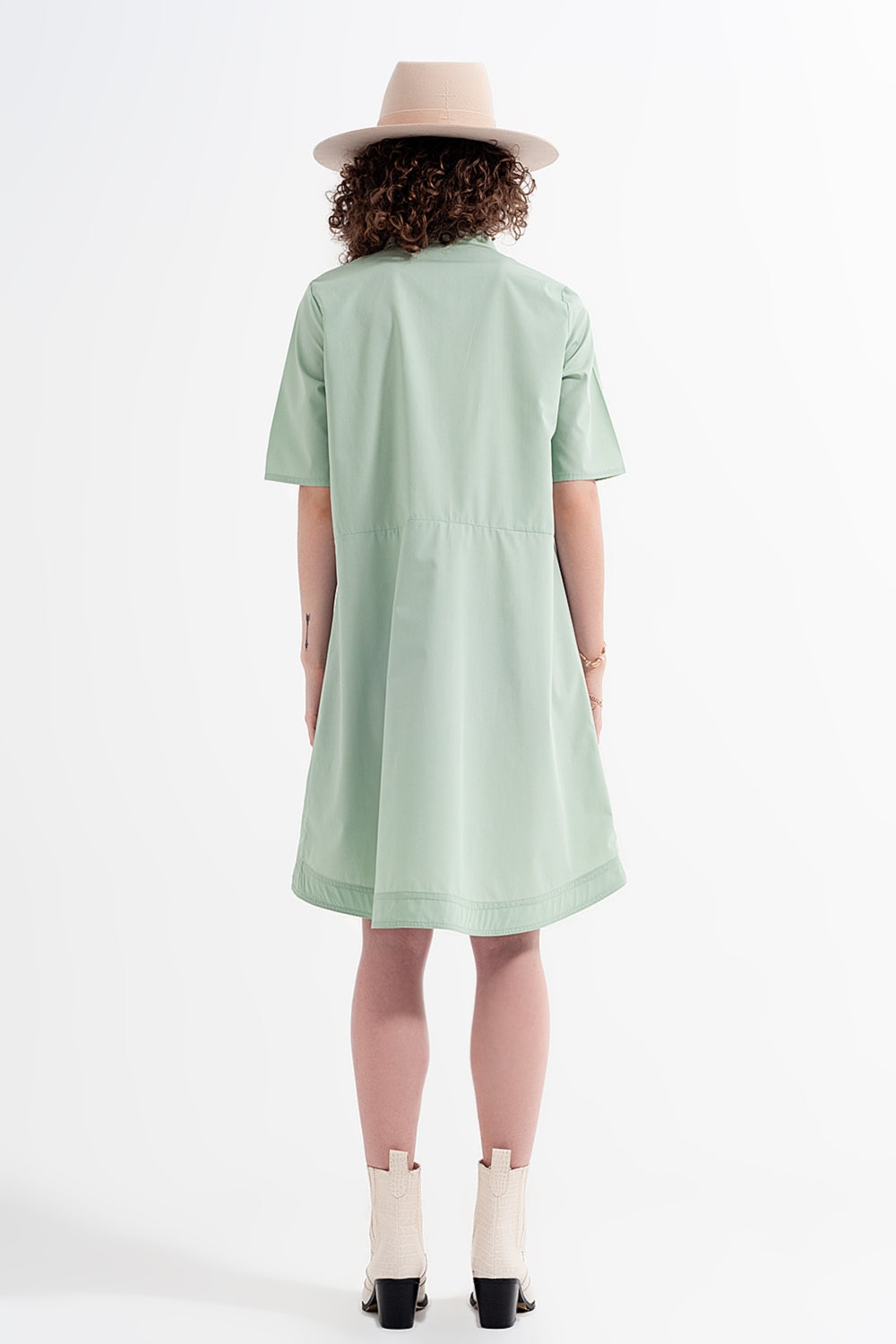 Green Light Weight Dress With Empire Waistline