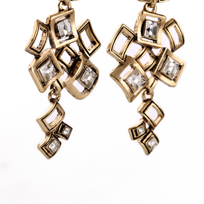 Geometric Alloy Vintage Gold Crystal Earings