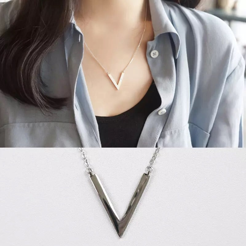 925 Sterling Silver V Shape Necklaces