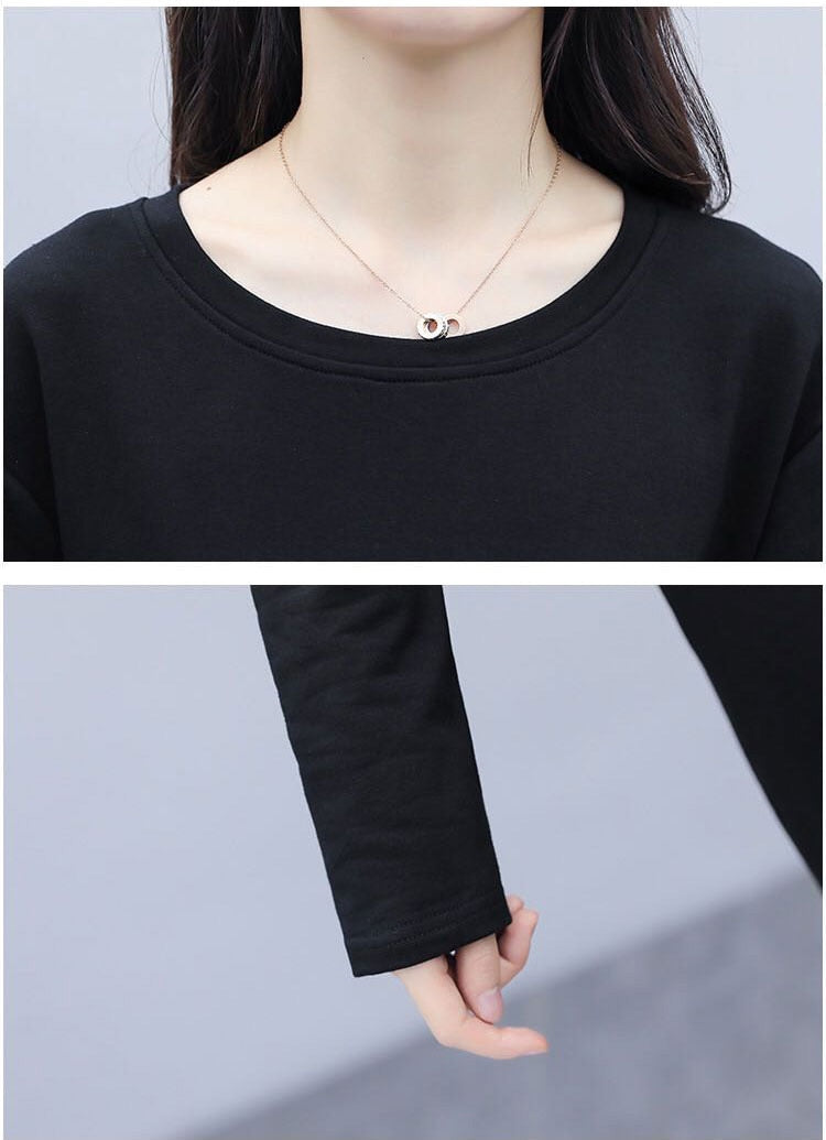 Elegant Black Dress with Mesh Pleated Hem