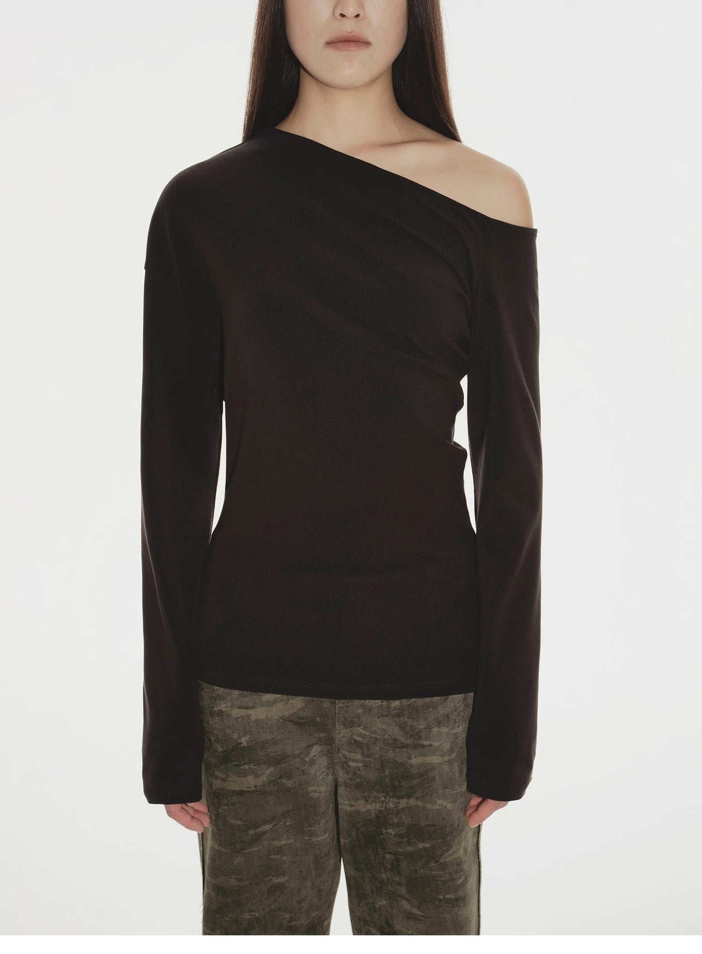 Off-Shoulder Slim Fitted Lyocell Tencel Wool Long Sleeve T-Shirt