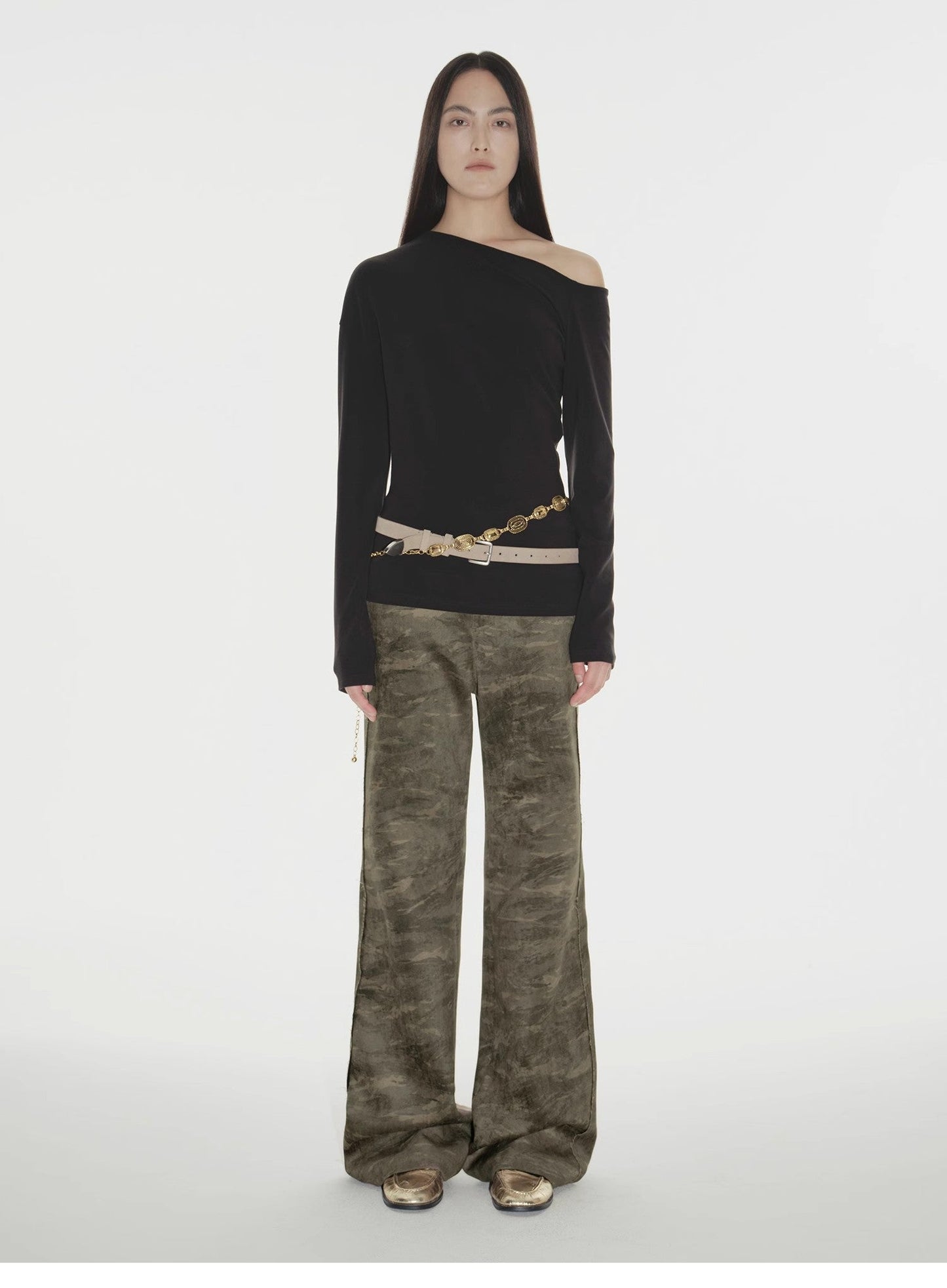 Off-Shoulder Slim Fitted Lyocell Tencel Wool Long Sleeve T-Shirt