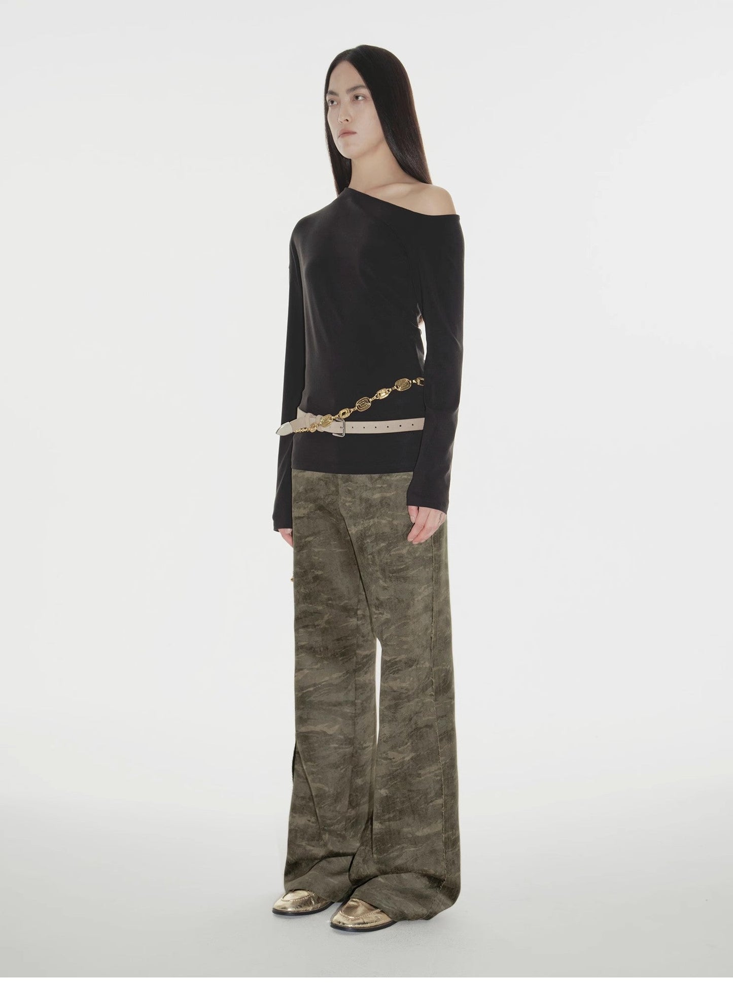Off-Shoulder Slim Fitted Lyocell Tencel Wool Long Sleeve T-Shirt