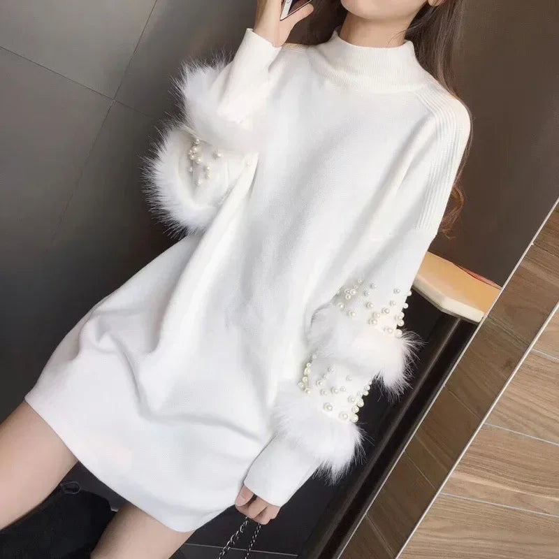 Chic Loose Fit Knitted Tunic with Beaded Faux Fur Sleeves