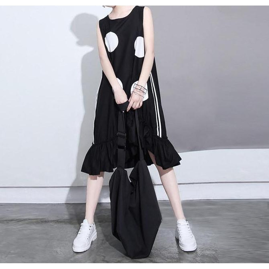 Black Sleeveless Domino Ruffle Dress