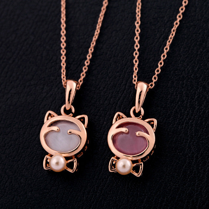 Girl Kitty Design Necklace