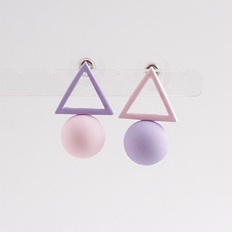 Lovely Unmatched Geometric Stud Earrings