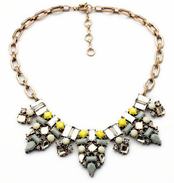 Vintage Triangle Pendant Choker Necklace