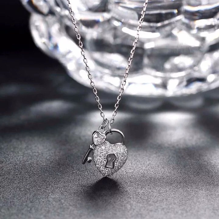 925 Sterling Silver Necklace Heart Lock & Key Design