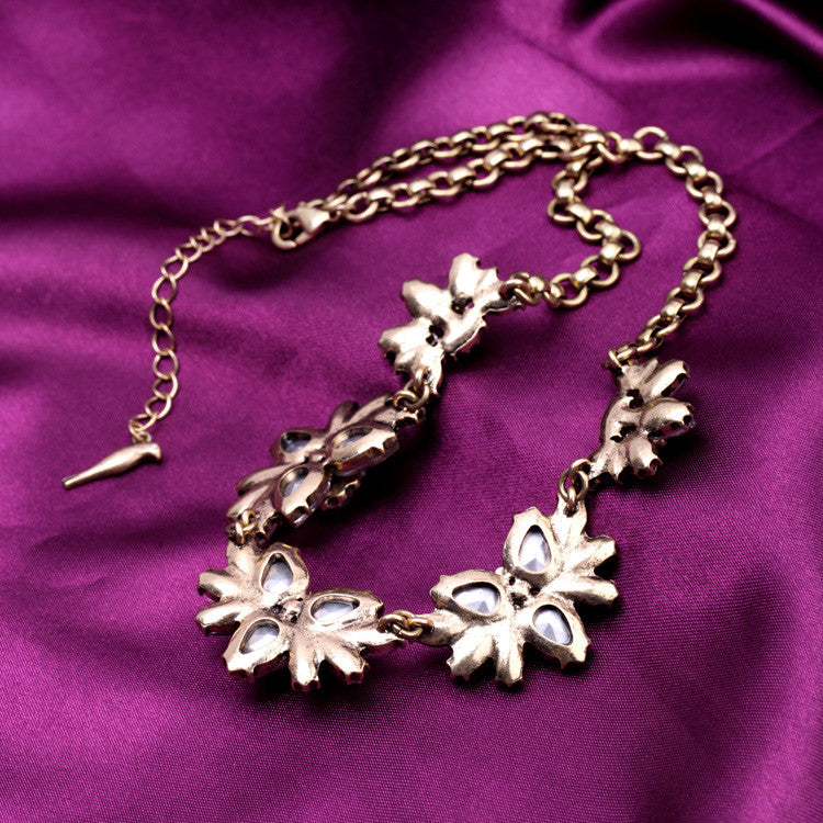 Elegant Crystal Flower Necklace