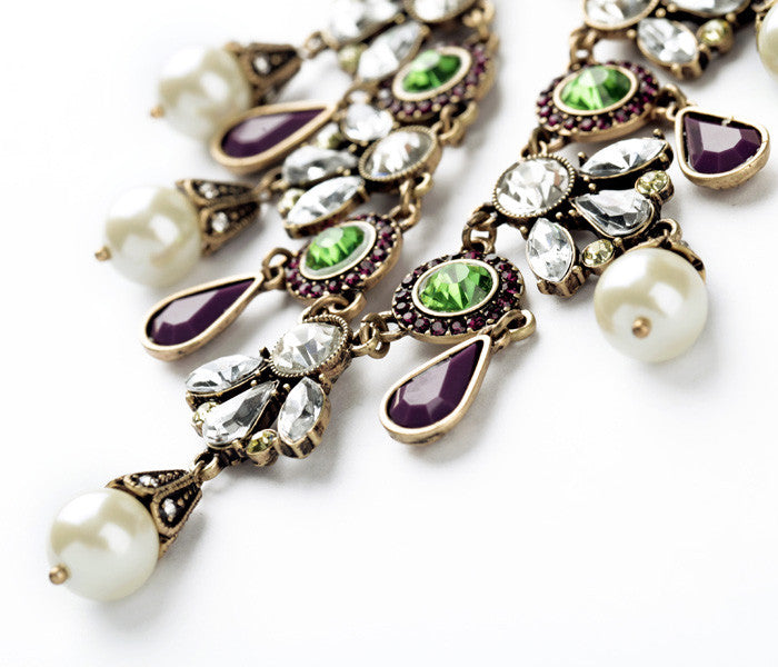 Elegant Multi Resin Round Bead Pendant Necklace