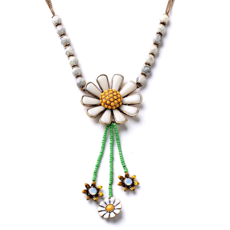 White Wildflower Pendant Necklace